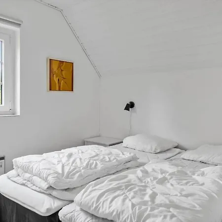 M386-vaeggerlose-skarntydevej-27 Сasa de vacaciones *