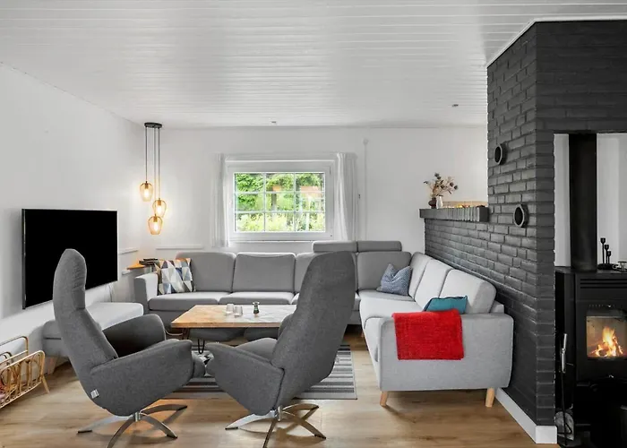 M386-vaeggerlose-skarntydevej-27 * Bøtø By